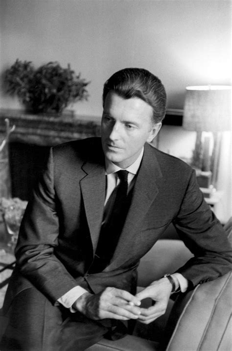 hubert de givenchy jeune